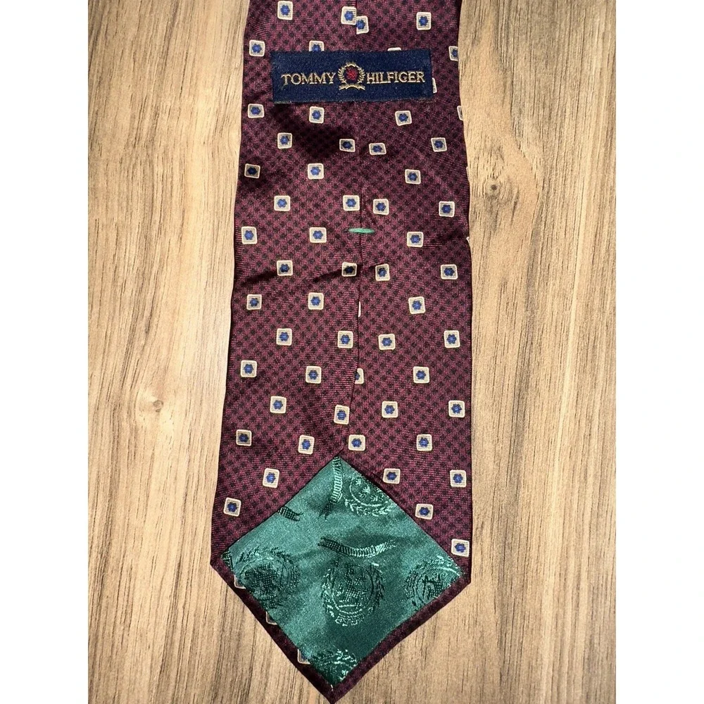 Tommy Hilfiger good used